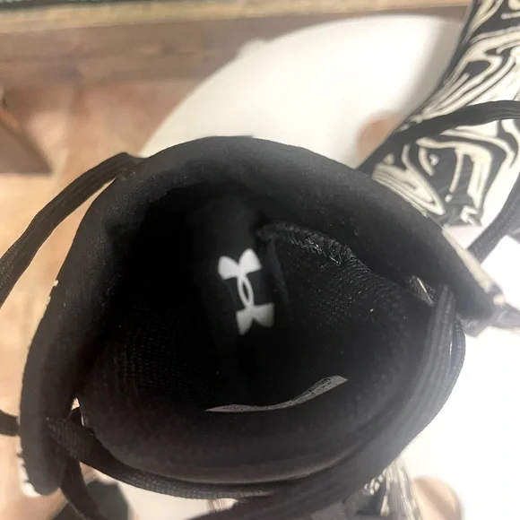 Under Armour Highlight Youth Cleats - Picture 6 of 6